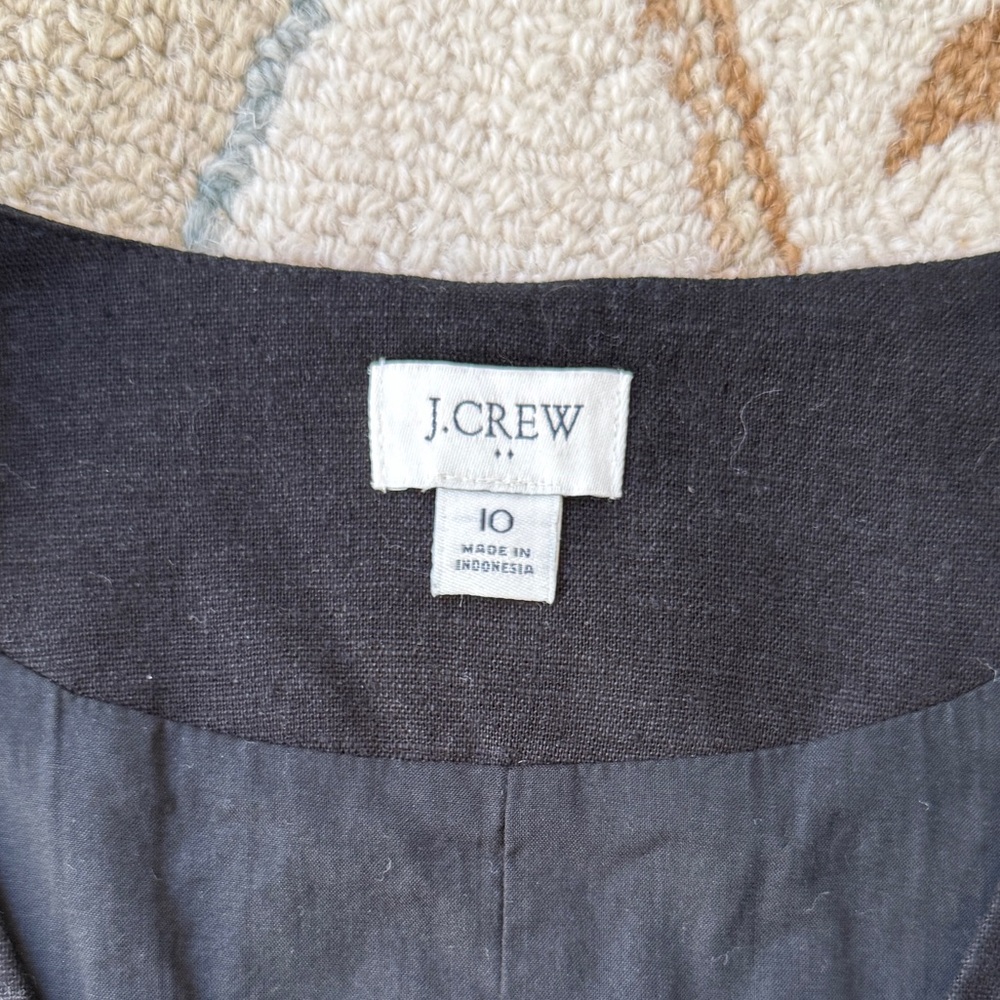 J. CREW Black Button Front V-Neck Vest, size 10 - Picture 4 of 7